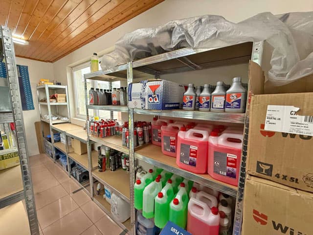 Más de 40 años resolviendo averías mecánicas en Camariñas